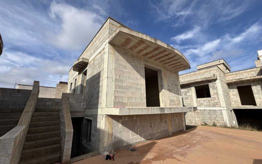 Abitazioni allo stato rustico Piazza Cuti